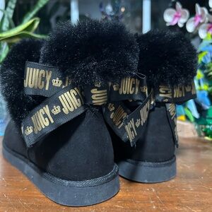 Juicy Couture Black Shoes with Gold Accents